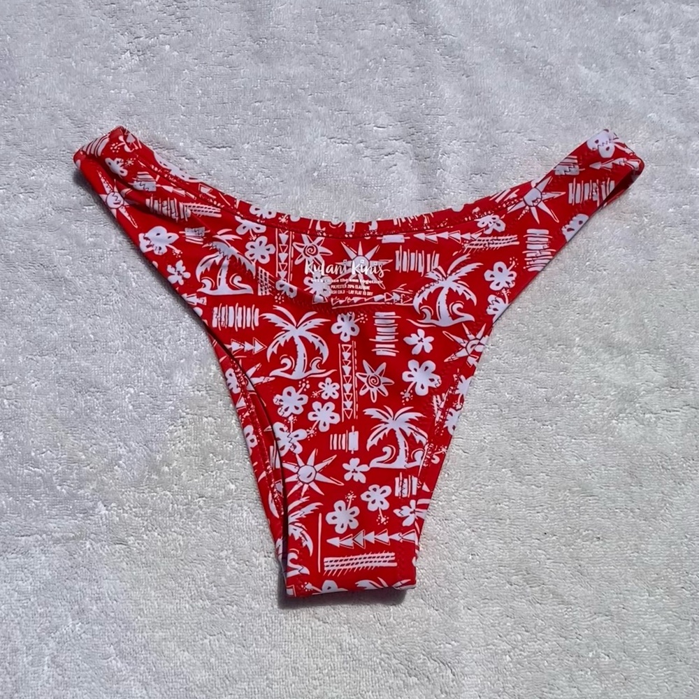 Kulani Kinis Hula Hibiscus Bikini Bottoms